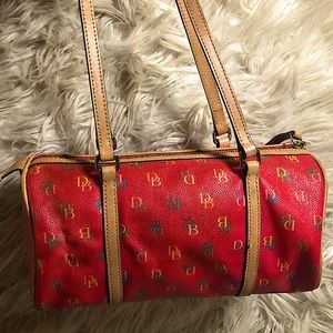 Dooney and bourke purse